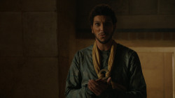 extant_GameOfThrones_4x06-TheLawsOfGodsAndMen_2383