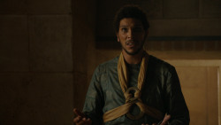 extant_GameOfThrones_4x06-TheLawsOfGodsAndMen_2387