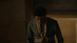 extant_GameOfThrones_4x06-TheLawsOfGodsAndMen_2401