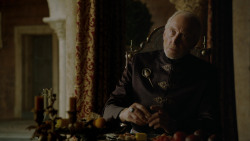 extant_GameOfThrones_4x06-TheLawsOfGodsAndMen_4195