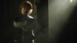 extant_GameOfThrones_4x07-Mockingbird_0004