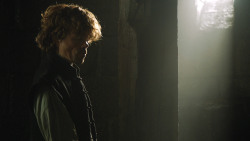 extant_GameOfThrones_4x07-Mockingbird_0098