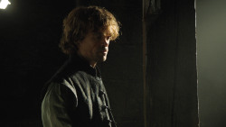 extant_GameOfThrones_4x07-Mockingbird_0137