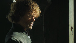 extant_GameOfThrones_4x07-Mockingbird_0196