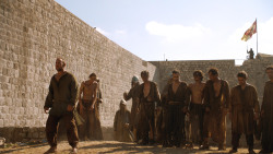 extant_GameOfThrones_4x07-Mockingbird_0447