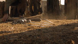extant_GameOfThrones_4x07-Mockingbird_0451