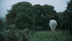 extant_GameOfThrones_4x07-Mockingbird_0573