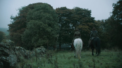 extant_GameOfThrones_4x07-Mockingbird_0578