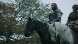 extant_GameOfThrones_4x07-Mockingbird_0591