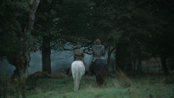 extant_GameOfThrones_4x07-Mockingbird_0633