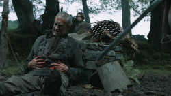 extant_GameOfThrones_4x07-Mockingbird_0649