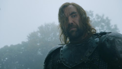 extant_GameOfThrones_4x07-Mockingbird_0795