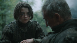 extant_GameOfThrones_4x07-Mockingbird_0822