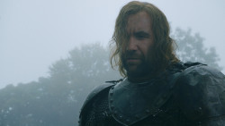 extant_GameOfThrones_4x07-Mockingbird_0908