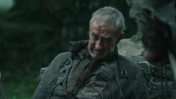 extant_GameOfThrones_4x07-Mockingbird_0933