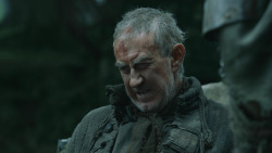 extant_GameOfThrones_4x07-Mockingbird_1017
