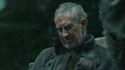 extant_GameOfThrones_4x07-Mockingbird_1021