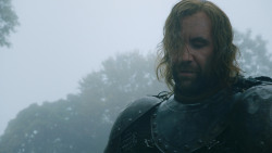 extant_GameOfThrones_4x07-Mockingbird_1026