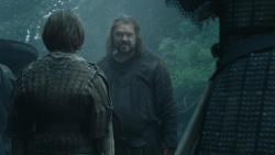 extant_GameOfThrones_4x07-Mockingbird_1214