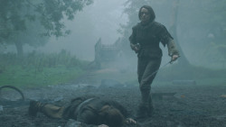 extant_GameOfThrones_4x07-Mockingbird_1250