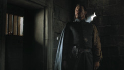 extant_GameOfThrones_4x07-Mockingbird_1719
