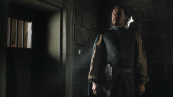 extant_GameOfThrones_4x07-Mockingbird_1722