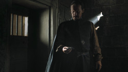 extant_GameOfThrones_4x07-Mockingbird_1749