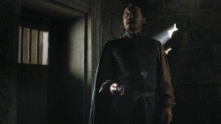 extant_GameOfThrones_4x07-Mockingbird_1756