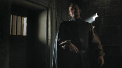 extant_GameOfThrones_4x07-Mockingbird_1759