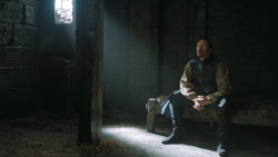extant_GameOfThrones_4x07-Mockingbird_1922