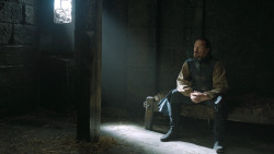 extant_GameOfThrones_4x07-Mockingbird_1923