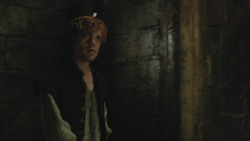 extant_GameOfThrones_4x07-Mockingbird_1970