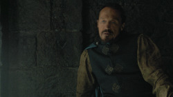 extant_GameOfThrones_4x07-Mockingbird_2001