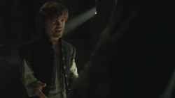 extant_GameOfThrones_4x07-Mockingbird_2004