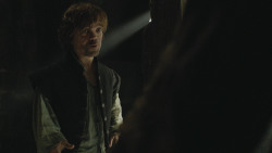 extant_GameOfThrones_4x07-Mockingbird_2006