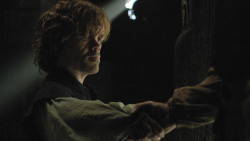 extant_GameOfThrones_4x07-Mockingbird_2206