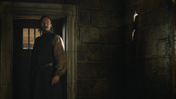 extant_GameOfThrones_4x07-Mockingbird_2263