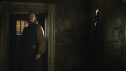 extant_GameOfThrones_4x07-Mockingbird_2268