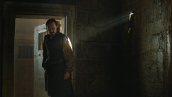 extant_GameOfThrones_4x07-Mockingbird_2292