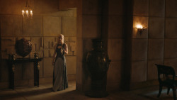 extant_GameOfThrones_4x07-Mockingbird_2320