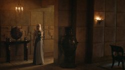 extant_GameOfThrones_4x07-Mockingbird_2322