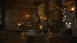 extant_GameOfThrones_4x07-Mockingbird_2335