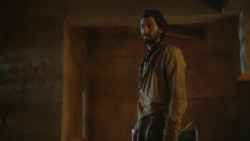extant_GameOfThrones_4x07-Mockingbird_2344