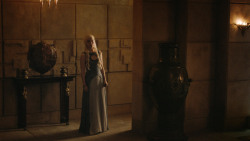 extant_GameOfThrones_4x07-Mockingbird_2347