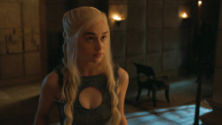 extant_GameOfThrones_4x07-Mockingbird_2358