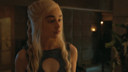 extant_GameOfThrones_4x07-Mockingbird_2361