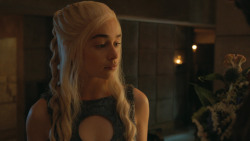 extant_GameOfThrones_4x07-Mockingbird_2362