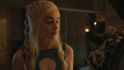 extant_GameOfThrones_4x07-Mockingbird_2363