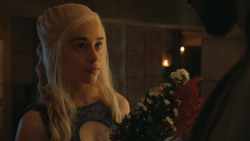 extant_GameOfThrones_4x07-Mockingbird_2368
