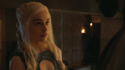 extant_GameOfThrones_4x07-Mockingbird_2369